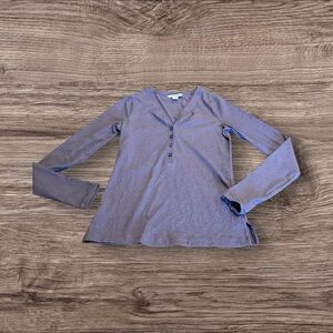 Athleta Long Sleeve Ribbed V Neck Top Size Small